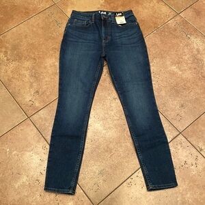 Lee Hi-Rise Skinny Stretch Slim fit Heritage jeans size 4